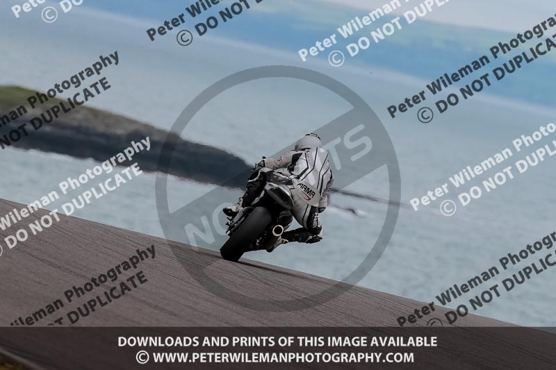 PJM Photography;anglesey no limits trackday;anglesey photographs;anglesey trackday photographs;enduro digital images;event digital images;eventdigitalimages;no limits trackdays;peter wileman photography;racing digital images;trac mon;trackday digital images;trackday photos;ty croes